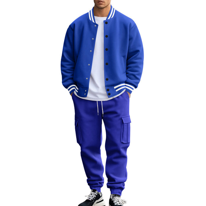 Sport leisure suit for men with striped collar and practical pockets Lune London