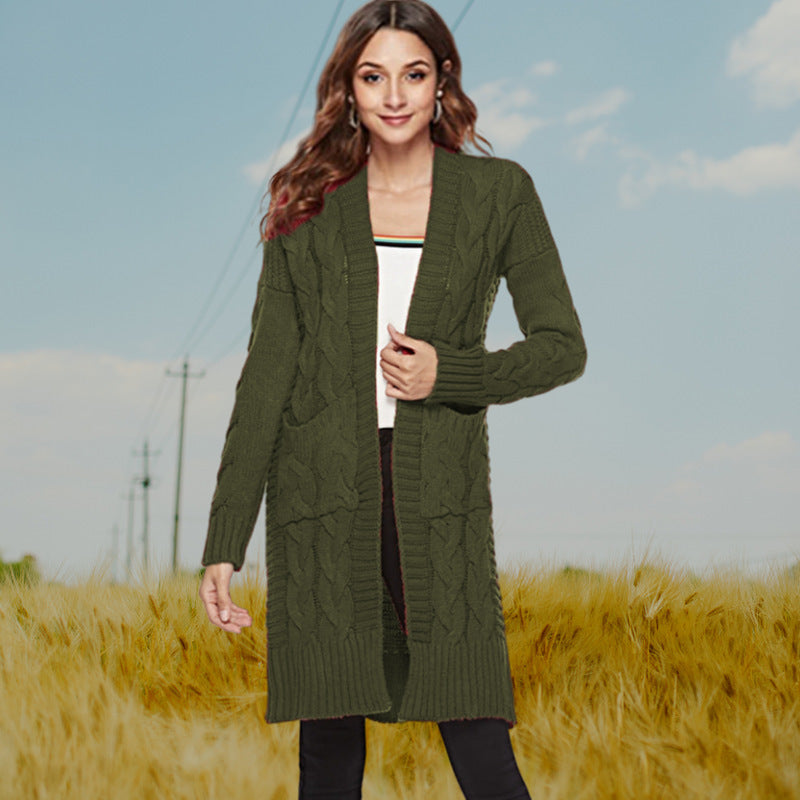 Knitted cardigan for women with a modern weaving pattern and practical pockets Lune London