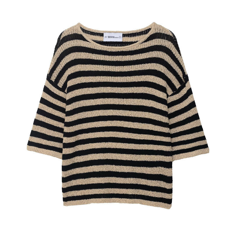 Casual knit sweater for women with wide stripes and a soft material Lune London