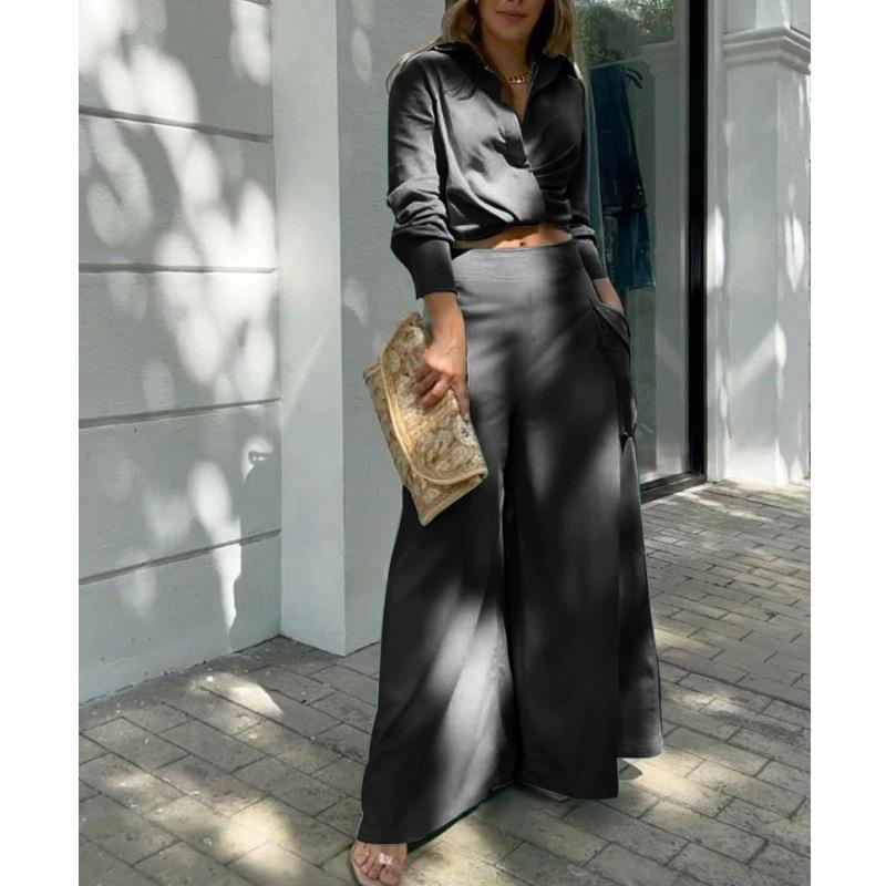Women Elegant and Casual Two-Piece Set with Crop Top and Wide Palazzo Pants Lune London