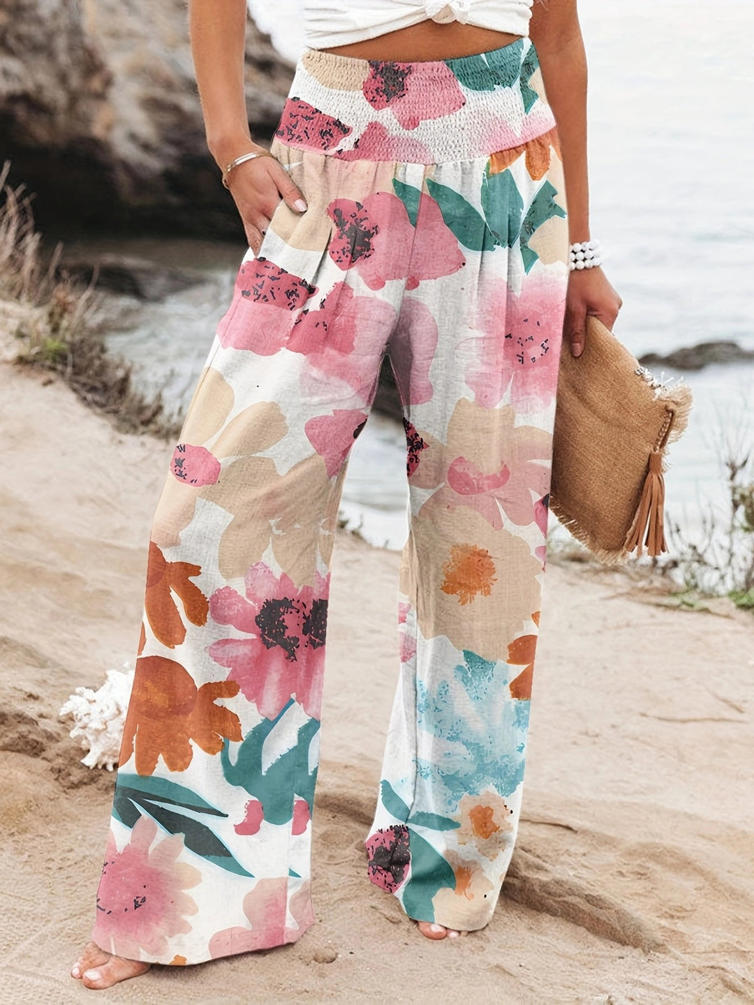 Loose summer pants for women with floral print and elastic waistband Lune London