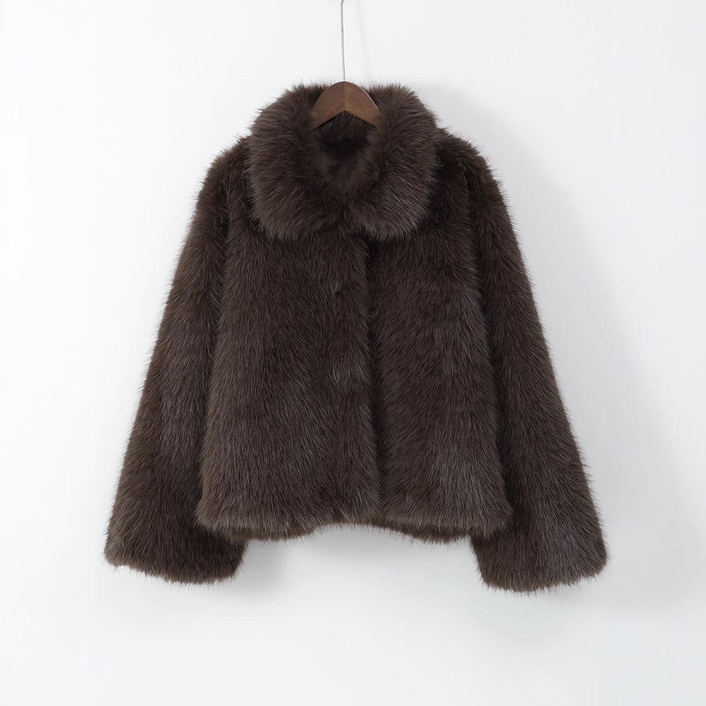 Ladies luxury faux fur jacket with wide collar Lune London