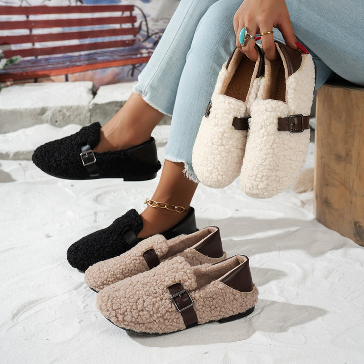 Indoor shoes for women with a plush lining Lune London