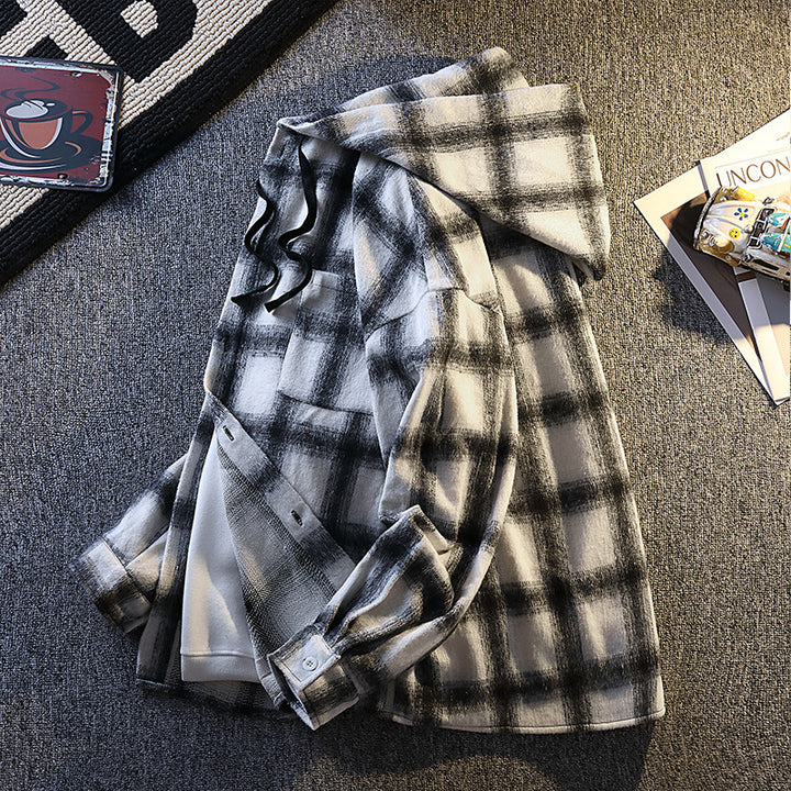 Plaid flannel jacket for men with hood and button closure Lune London