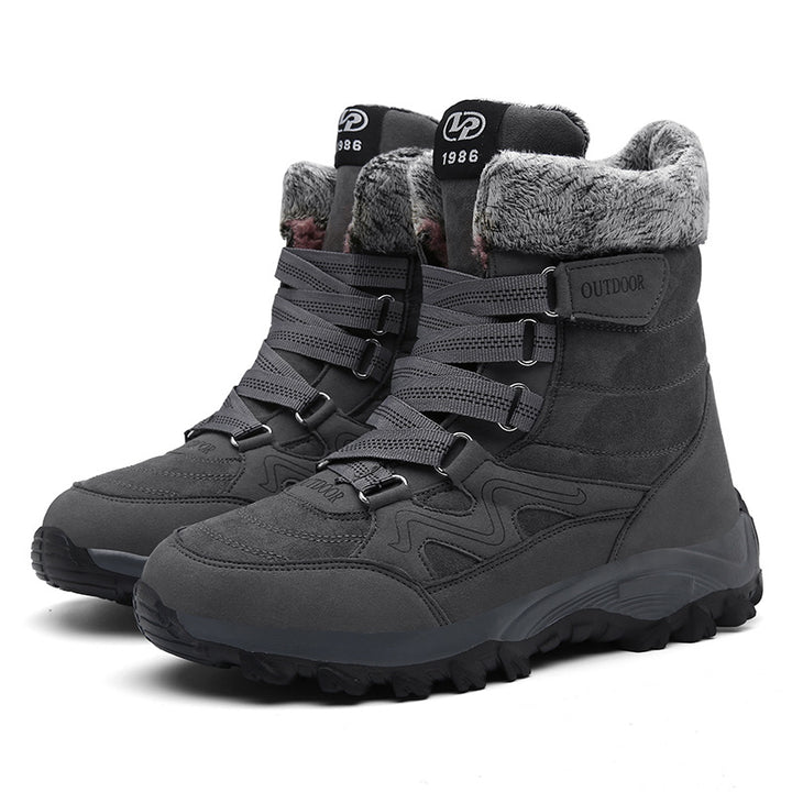 Comfortable winter boots for women with insulating lining Lune London