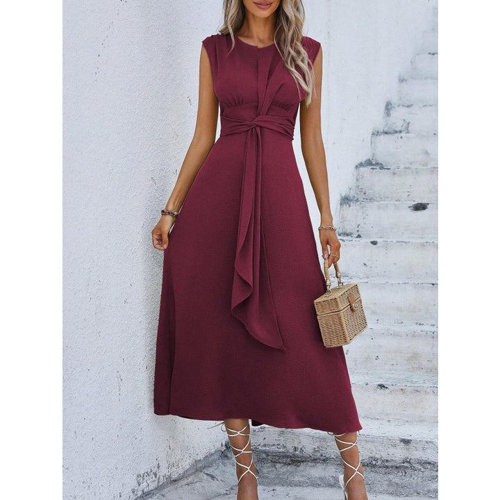 Elegant knee-length dress for women Lune London