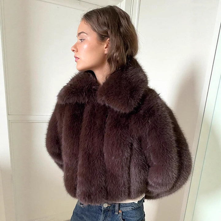 Ladies faux fur jacket in chic crop style