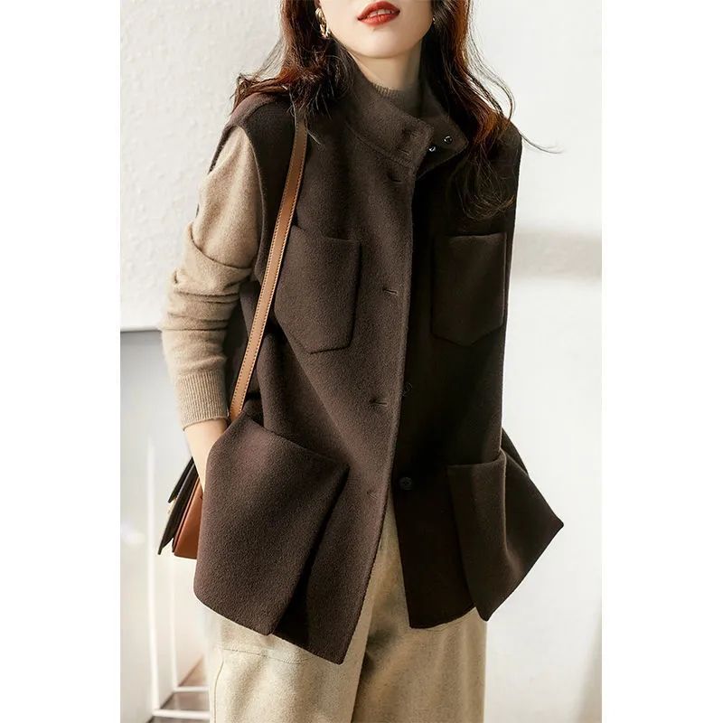 Gilet stylé pour femme avec poches pratiques