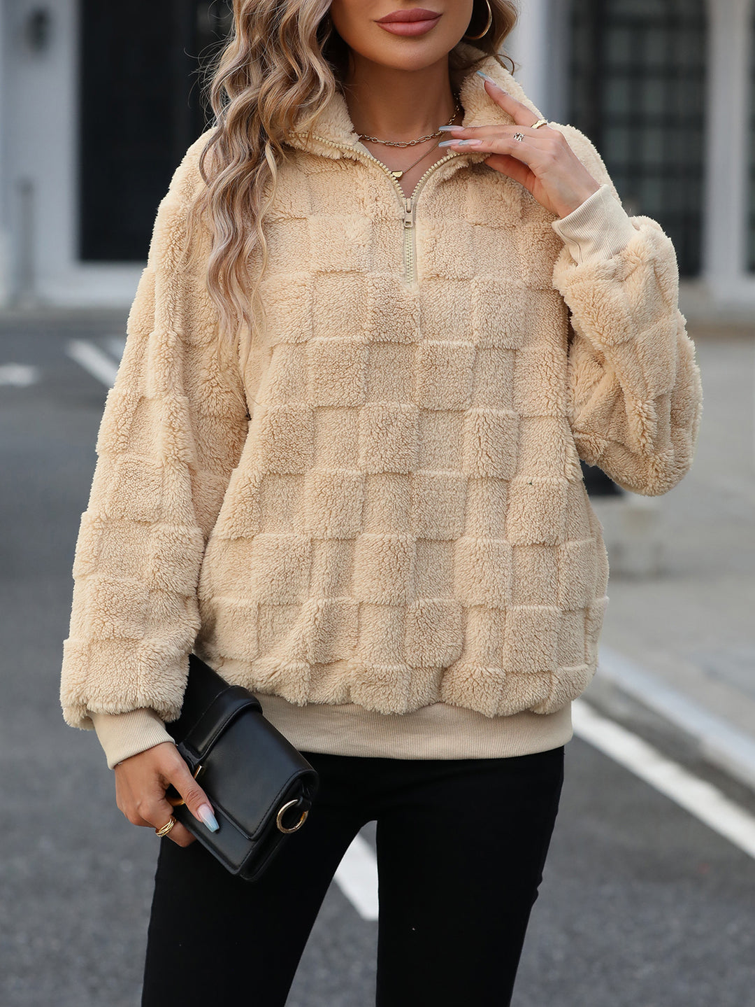 Ladies Oversized Fleece Pullover with zipper and Lune London structure