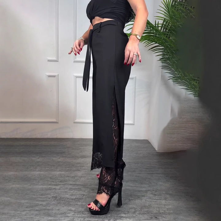 Pantalons longs élégants pour femmes avec de la dentelle transparente et des fentes Chic & Stil