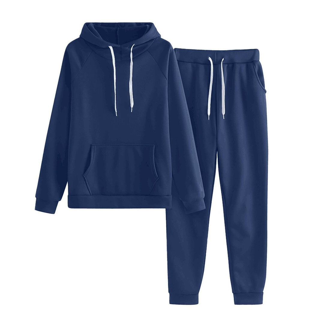 Women comfortable leisure set with hoodie and jogging pants Chic & Stil