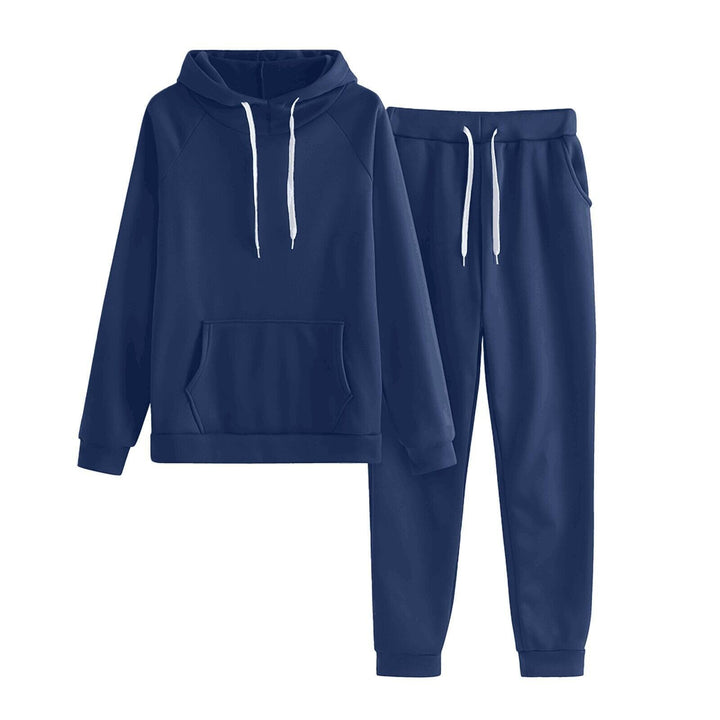 Women comfortable leisure set with hoodie and jogging pants Chic & Stil