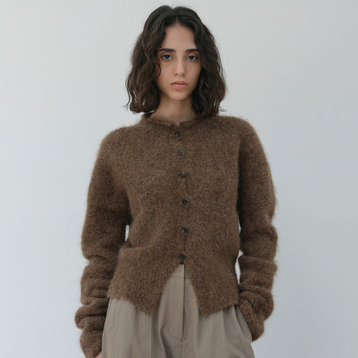 Veste en tricot élégante et chaude pour femmes avec patte de boutonnage Chic & Stil