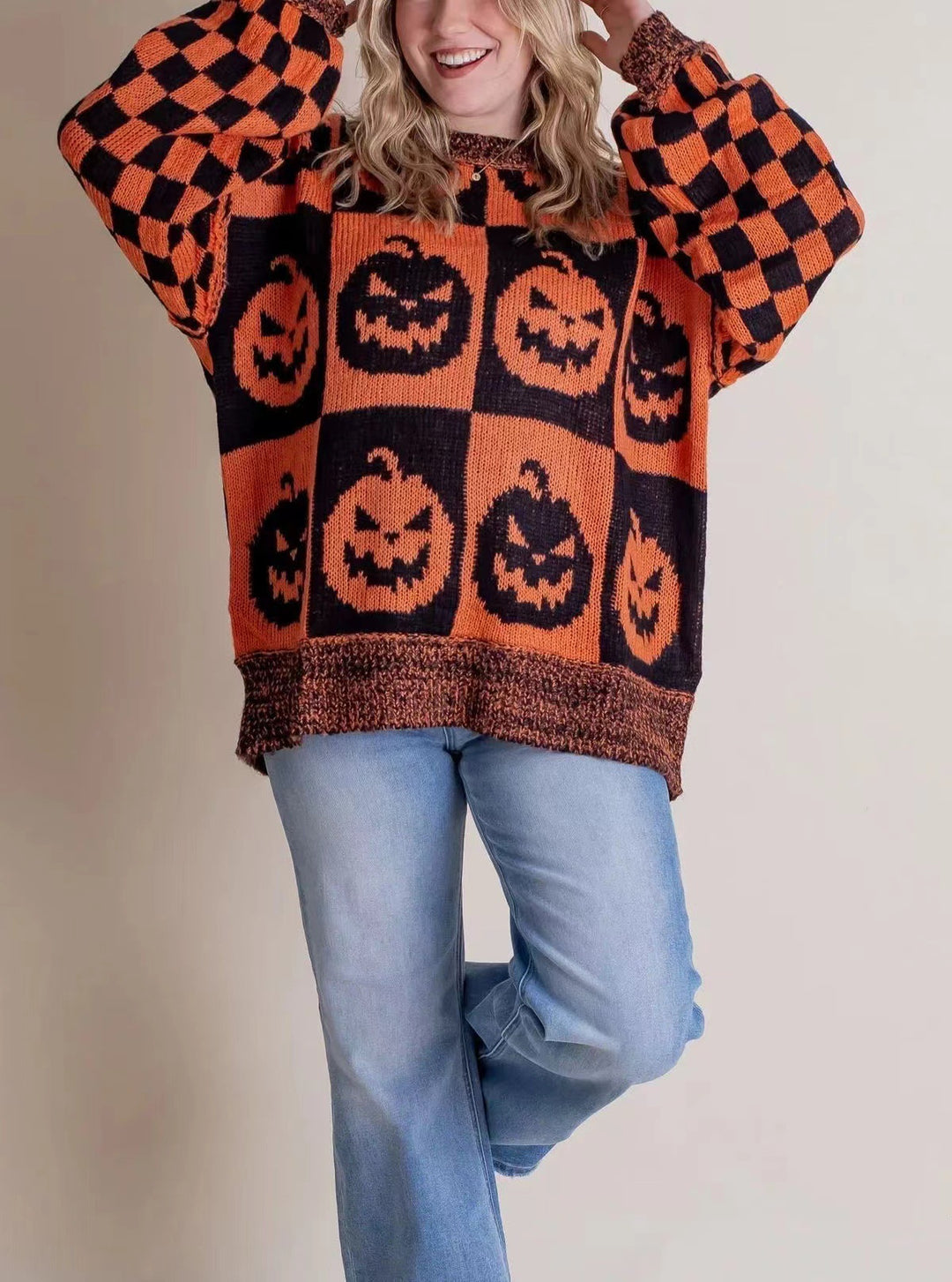 Ladies Large, comfortable knitted sweater with ghost design Lune London