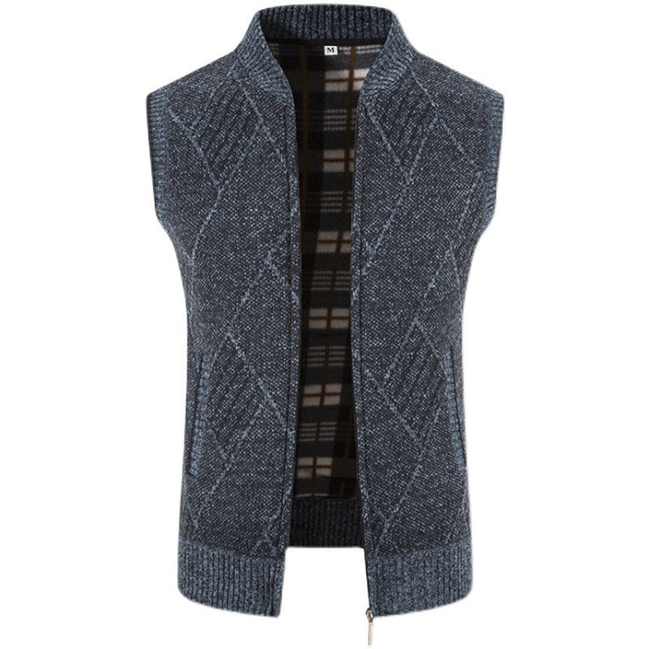 Men's Fashionable Knitted Vest with Structured Diamond Pattern Lune London