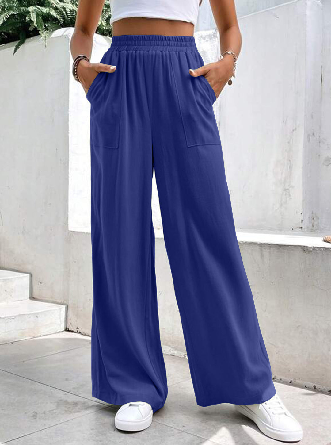 Ladies Large Palazzo Pants with practical side pockets Lune London