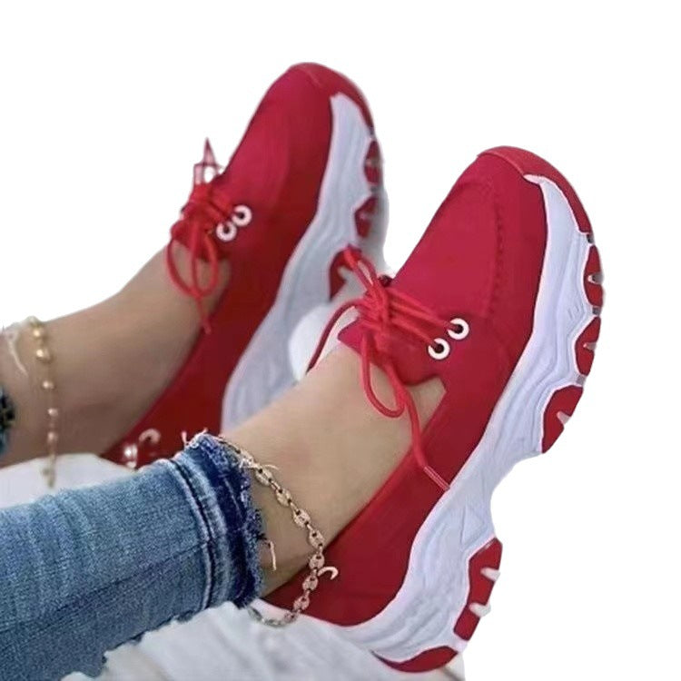 Lightweight sports sneakers for women with padded sole Lune London