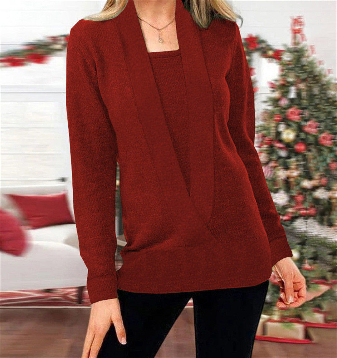 Elegant ladies knit top with deep V neckline and high-quality texture Lune London