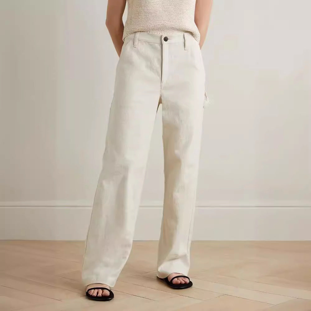 Wide cargo pants for women with practical pockets and comfortable fit Lune London