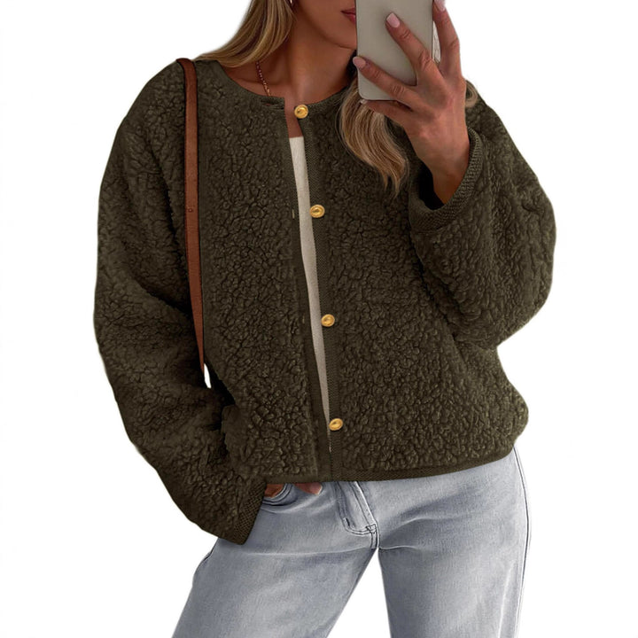 Veste en polaire confortable pour femmes avec détail de bouton et coupe surdimensionnée Chic & Stil