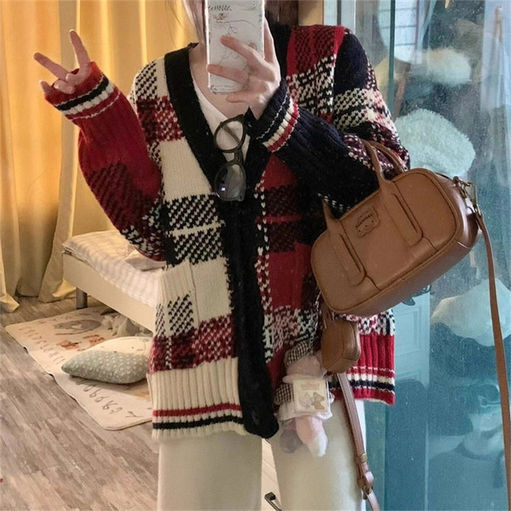 Ladies striped knit cardigan Lune London