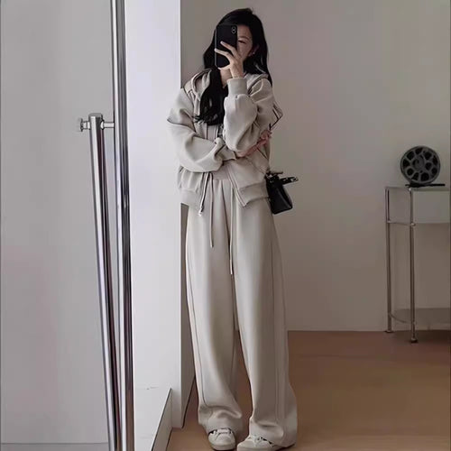 Lune London loose fit two-piece casual set for women