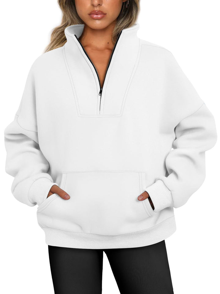 Pull femme décontracté avec col montant et poche kangourou pratique Lune London