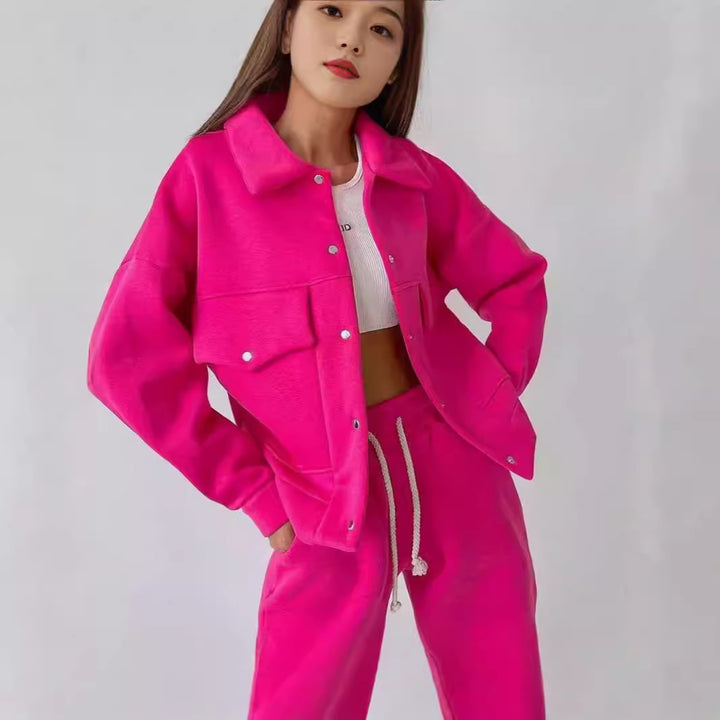 Casual sweatshirt set for women with stylish jacket and comfortable joggers Lune London