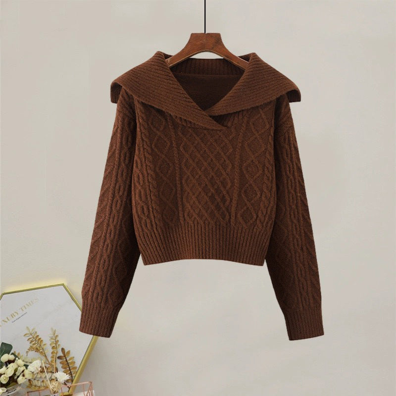 Knit sweater for women with oversized collar Lune London