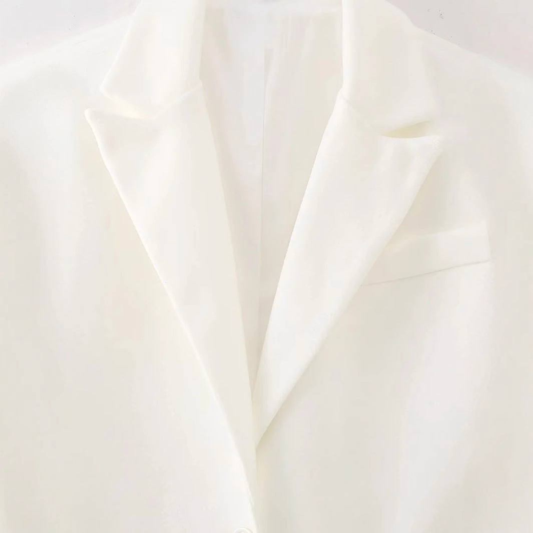 Elegant long coat for women with frayed details Lune London