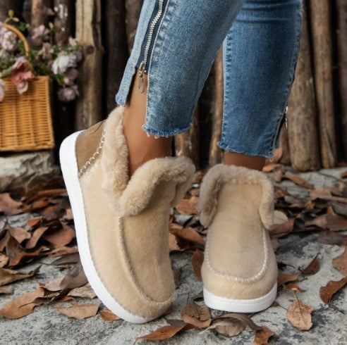 Ladies comfortable fleece slippers with warm lining and non-slip sole Lune London