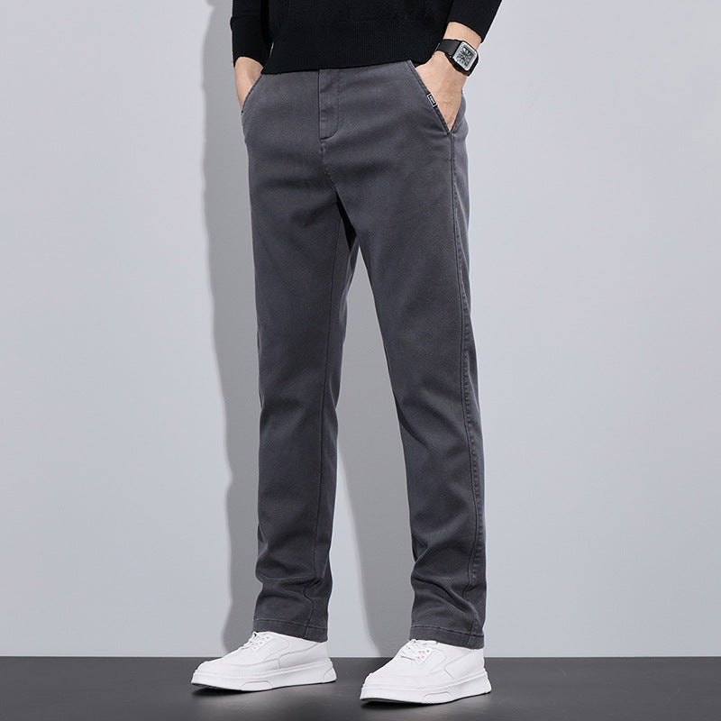 Elegant chino pants for men with slim-fit cut and versatile pockets Lune London