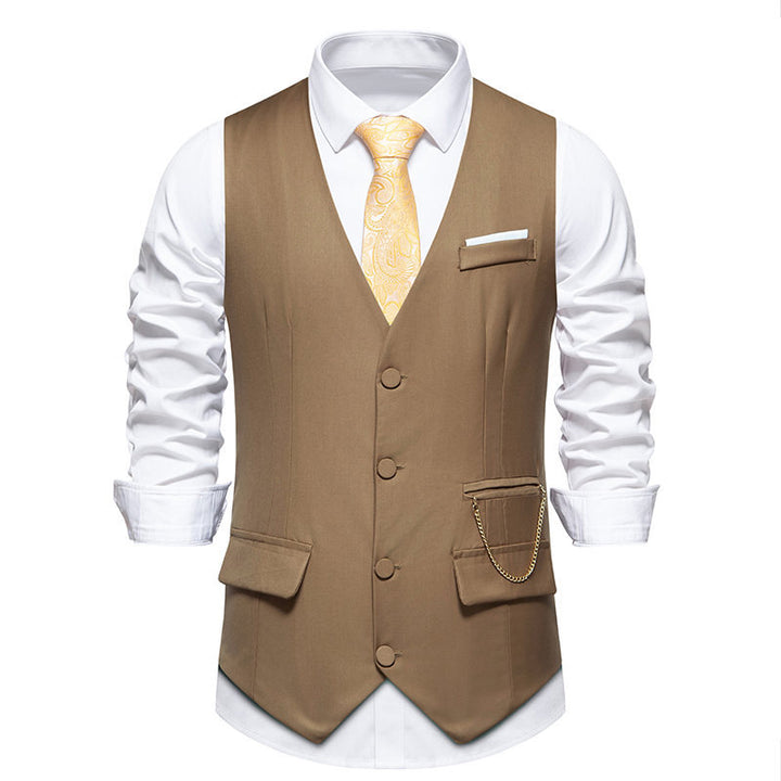 Elegant suit vest for men with practical pockets and trendy design Lune London