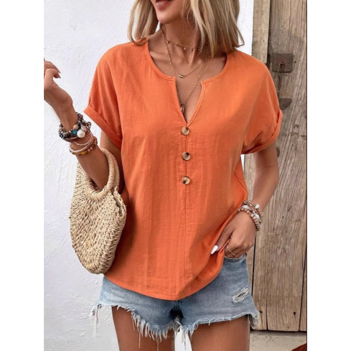 Casual blouse for women with button placket and round collar Lune London
