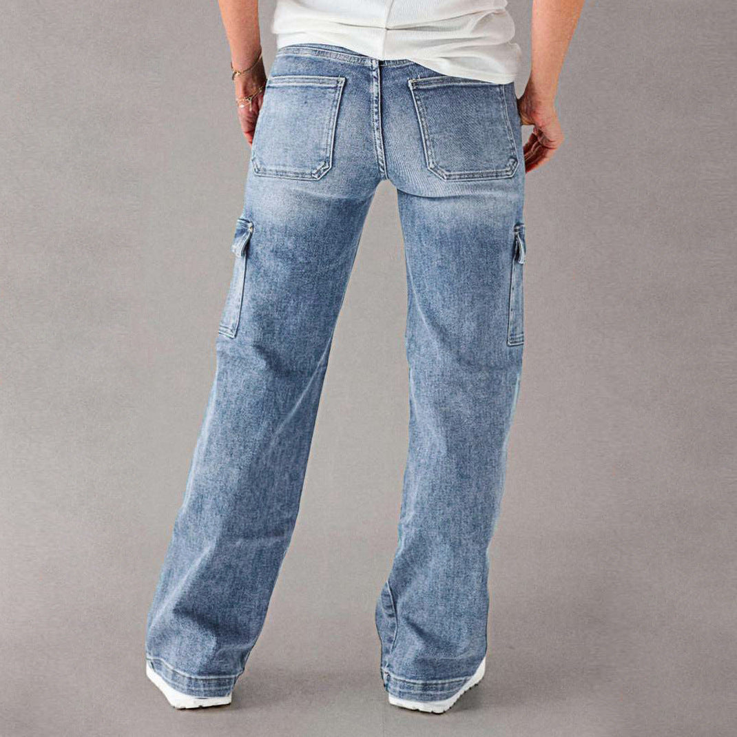 Women's Cargo Jeans with A Casual Cut and Practical Pockets Lune London