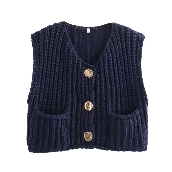 Knitted cardigan for women with button-decorated front and pockets Lune London
