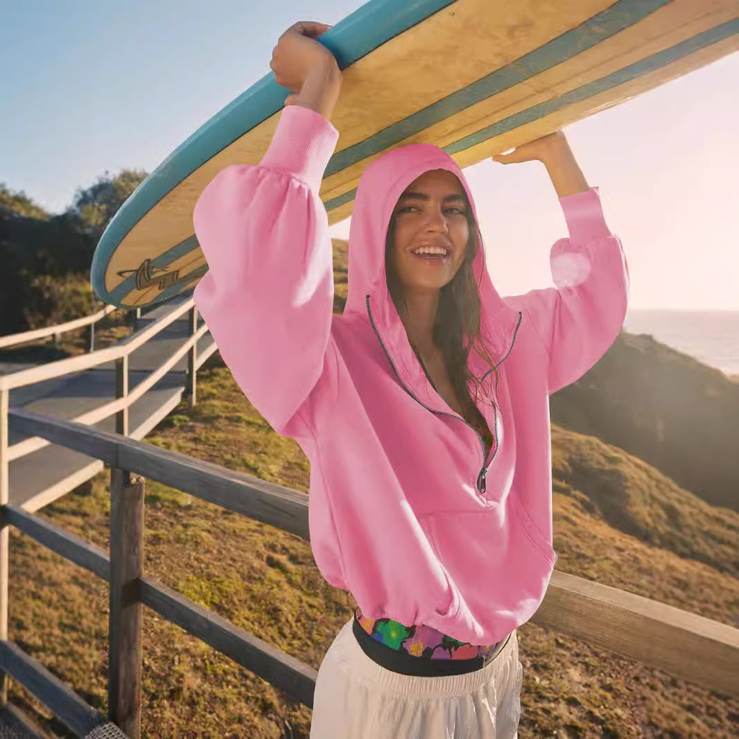 Casual hooded sweatshirt for women with half-zip Lune London