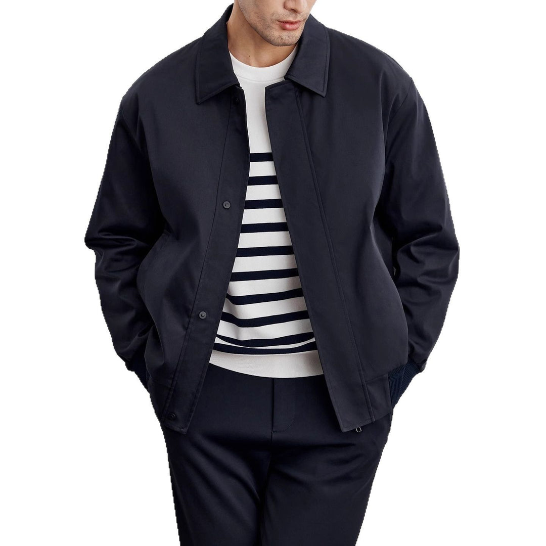 Versatile lightweight jacket for men with sporty chic cut and style