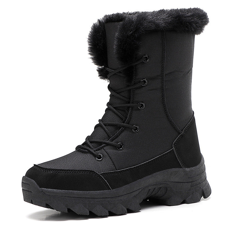 Winter boots for ladies with insulating inner lining and non-slip contoured sole Lune London