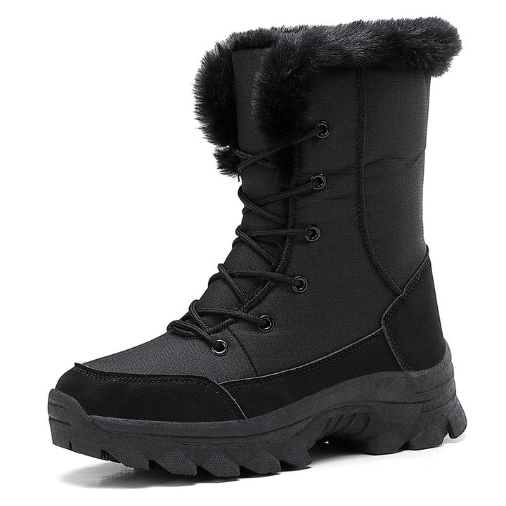 Winter boots for ladies with insulating inner lining and non-slip contoured sole Lune London