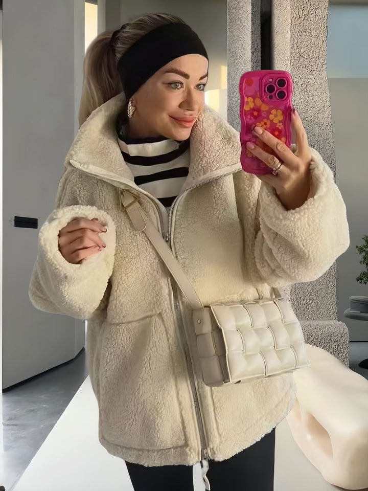 Ladies comfortable fleece jacket Lune London