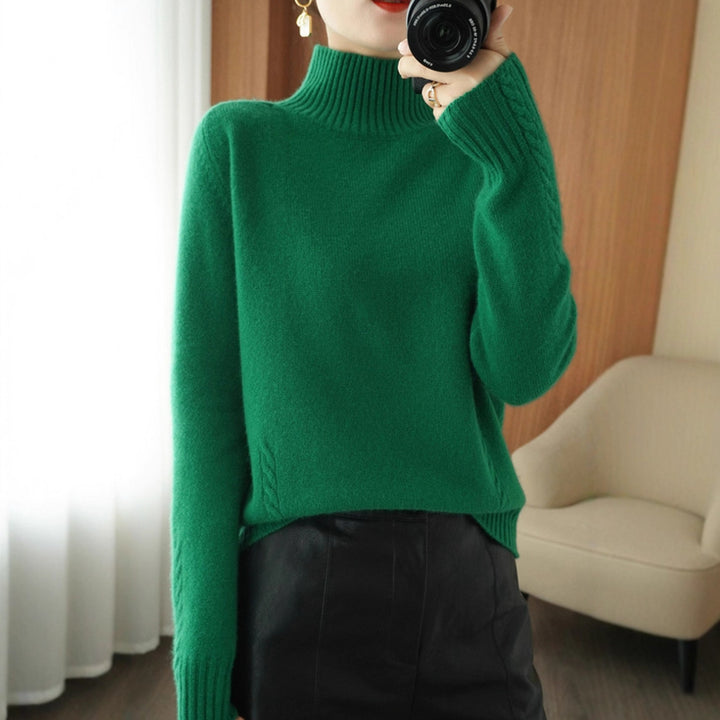 Elegant sweater for women with high collar and fine structure Lune London