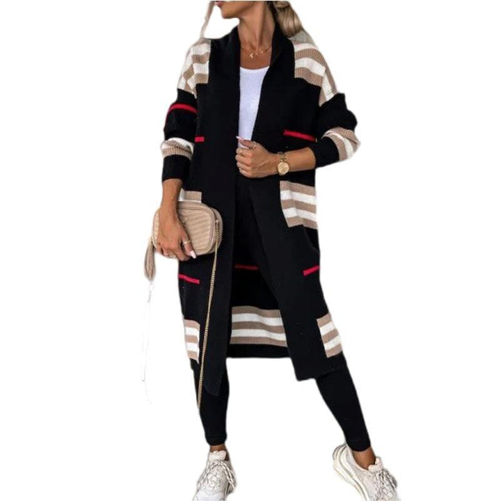 Long knit jacket for women with trendy striped pattern Lune London
