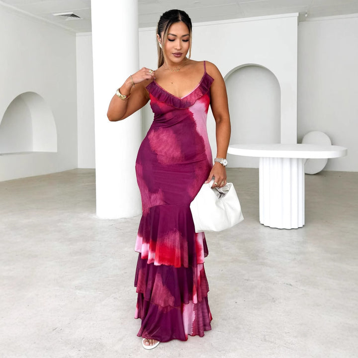 Maxi dress women with voluminous skirt and refined ruffle details Chic & Stil