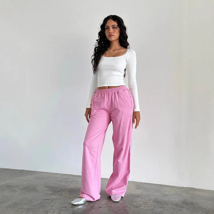 Wide leisure pants for women with side stripes and an elastic waist Lune London