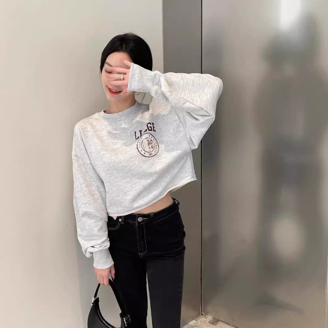 Sweat-shirt court pour femmes avec coupe surdimensionnée Chic & Stil