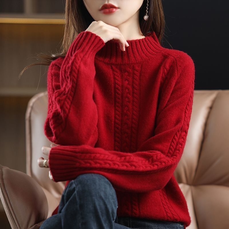Pull en tricot confortable pour femmes avec col montant et motif en câble Chic & Stil