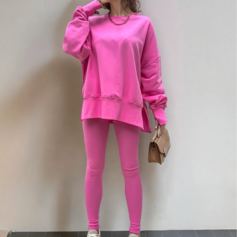 Ensemble de sport confortable pour femmes avec sweat-shirt ample et leggings ajustés Chic & Stil