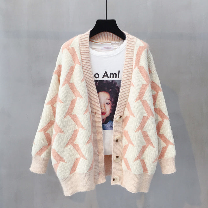 Women Thick Knit Cardigan with Modern Zigzag Pattern and Chic and Stylish Button Details