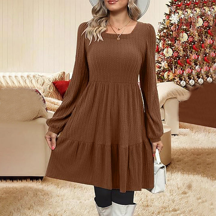 Robe mi-longue décontractée pour femmes avec un chic décolleté carré et des manches froncées Chic & Stil